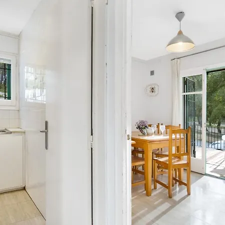 Apartment Geranis 1