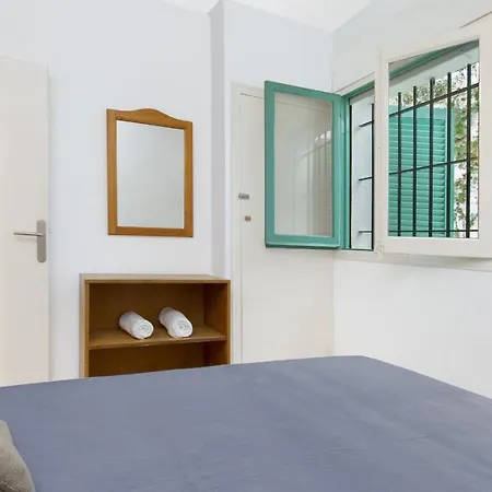 Geranis 1 Apartment Llafranc