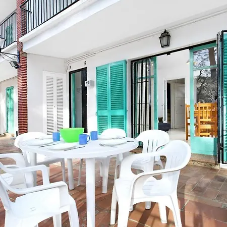 Apartment Geranis 1